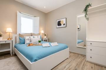 Terrace Delight House w/ Jacuzzi by HostWise photo 2