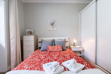 2 Cozy Flats w/ Terrace | Ace Location by HostWise