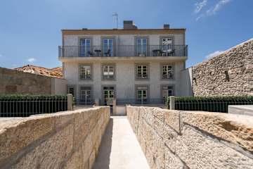 Fervença Boutique Palace 20 by Host Wise photo 5