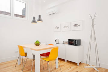 2 Classic Apartments by HostWise
