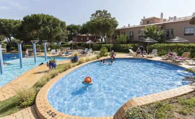 Peaceful Flat w/ Pool | BeachView by HostWise photo 4