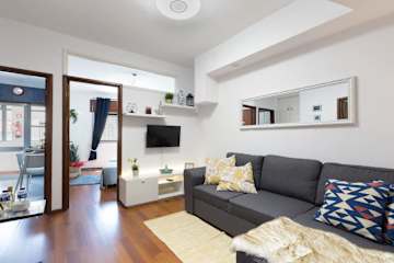 Downtown Lovely Flat by HostWise photo 2