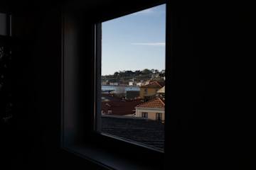 Stylish Duplex | Terrace & River View by Host Wise photo 5