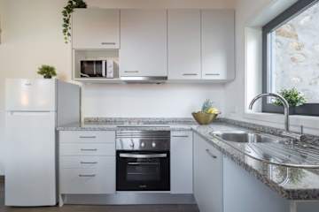 Stylish Duplex | Terrace & River View by Host Wise photo 4