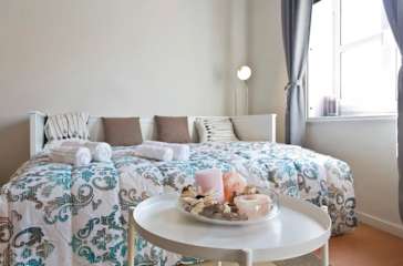 HostWise - Spacious Sunny Flat | Ace Location photo 2
