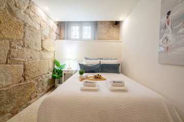 Comfy Flat | Jacuzzi & Terrace by HostWise photo 4
