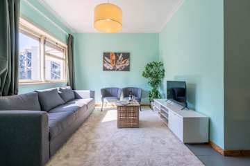 Family Bright Flat with Balcony by HostWise