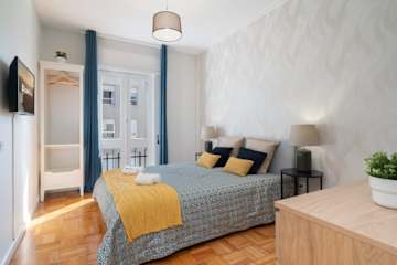 Stylish Comfortable Apartment w/ Balcony by HostWise photo 2