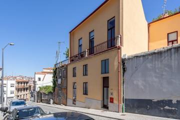 Quiet Bright Duplex | Swimming Pool by HostWise photo 4