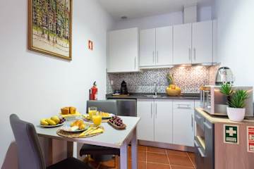Stylish Adorable Flat in Gaia by HostWise photo 3