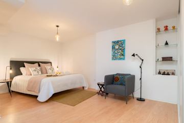 Artistic Escape with Modern Comfort by HostWise photo 2