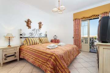 Amazing Duplex w/ Stunning Pool by HostWise photo 2
