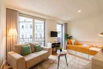 Stylish Formosa Studio by HostWise