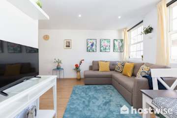 Downtown Cosy Flat by Host Wise 