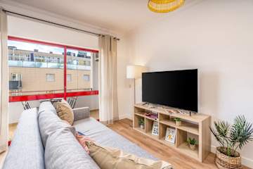 Elegant & Stylish Flat w/ Balcony by HostWise photo 4