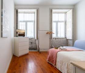 Cozy Sunny Flat | City Center by HostWise photo 2