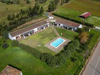 Burro Ville - Serene Houses w/ Pool by HostWise photo 5