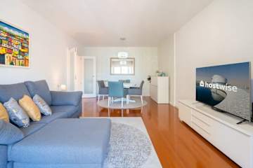 Stunning Trendy Flat w/ Balcony by HostWise photo 2
