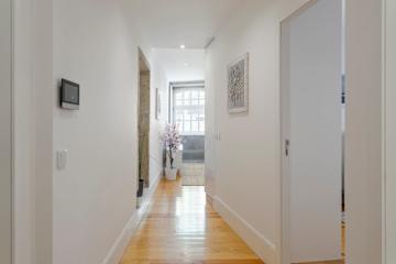 Modern & Trendy Flat by HostWise photo 5