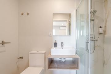 HostWise – Douro Villa - Suite Almeida Garrett photo 5