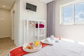 HostWise – Suite in Douro View Villa w/ Pool photo 4