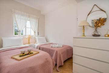 HostWise-Sunny Flat w/ Balcony by the Algarve Sea photo 5