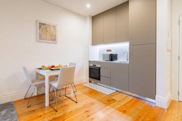Stylish & Cozy Flat by Host Wise photo 5