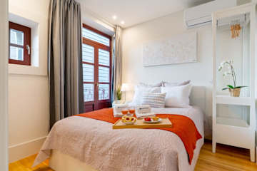 Bright & Cozy Flat w/ Balcony by Host Wise photo 2
