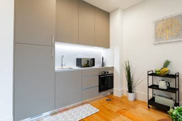 Bright & Cozy Flat w/ Balcony by Host Wise photo 3