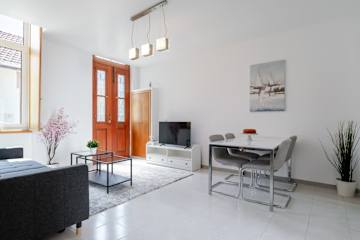 Bright & Modern House w/ Terrace by Host Wise photo 3