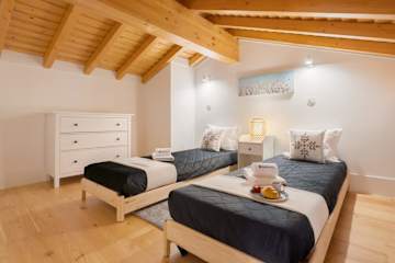 Lovely Flat w/ Mezzanine by HostWise photo 3