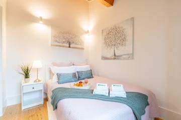 Lovely Flat w/ Mezzanine by HostWise photo 2