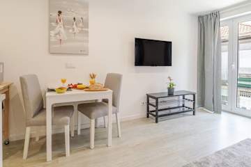 Modern & Bright Studio by HostWise photo 4