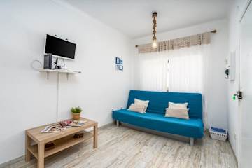 Seaside Charm Flat w/ Balcony by HostWise photo 3