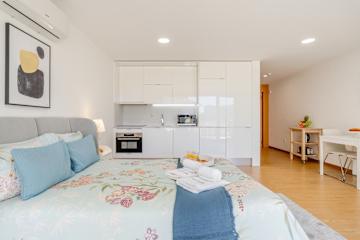 Stylish Studio w/ Balcony & Garage by HostWise photo 3