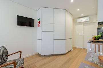 Artistic & Cozy Studio by HostWise photo 3