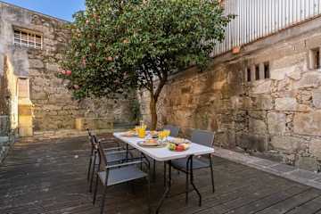 Private Spacious Room | Terrace by HostWise photo 4