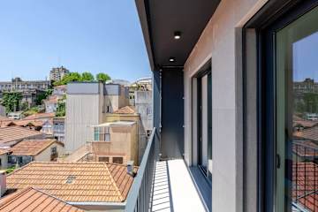Bright Flats with City Views by HostWise photo 2