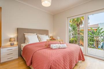 Grand Villa w/ Garden, Pool & Jacuzzi by HostWise photo 4