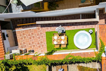 Spacious Duplex | Jacuzzi & Terrace by HostWise photo 2