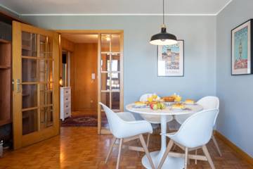 Stylish Flat by HostWise photo 2