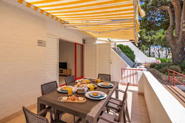 Sunny Escape with a Pool & Balcony by HostWise photo 4