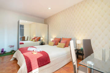 Magnificent Sunny Flat | Douro River by HostWise photo 4