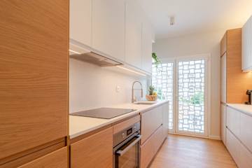 Stylish & Spacious Apartment by HostWise photo 4