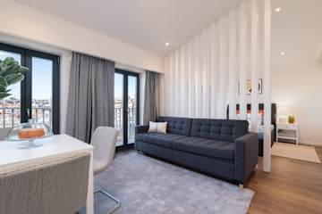 Stylish Comfort at Marquesa Palace by HostWise photo 2
