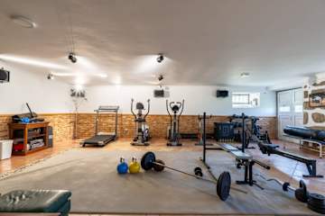 Dual Villas, Pool & Gym Retreat by HostWise photo 5