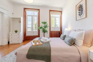 Cozy & Bright Studio in Central Porto by HostWise photo 2