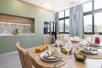 Comfy Minimalist Flat by HostWise