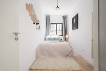 Comfy Minimalist Flat by HostWise photo 4