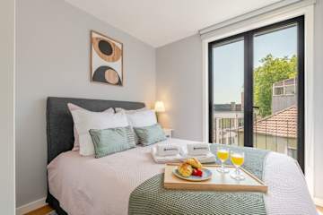 Stylish & Bright Apartment by HostWise photo 3